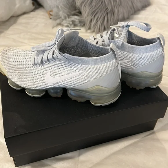 COPY - Nike air vapor max light gray - Picture 3 of 6